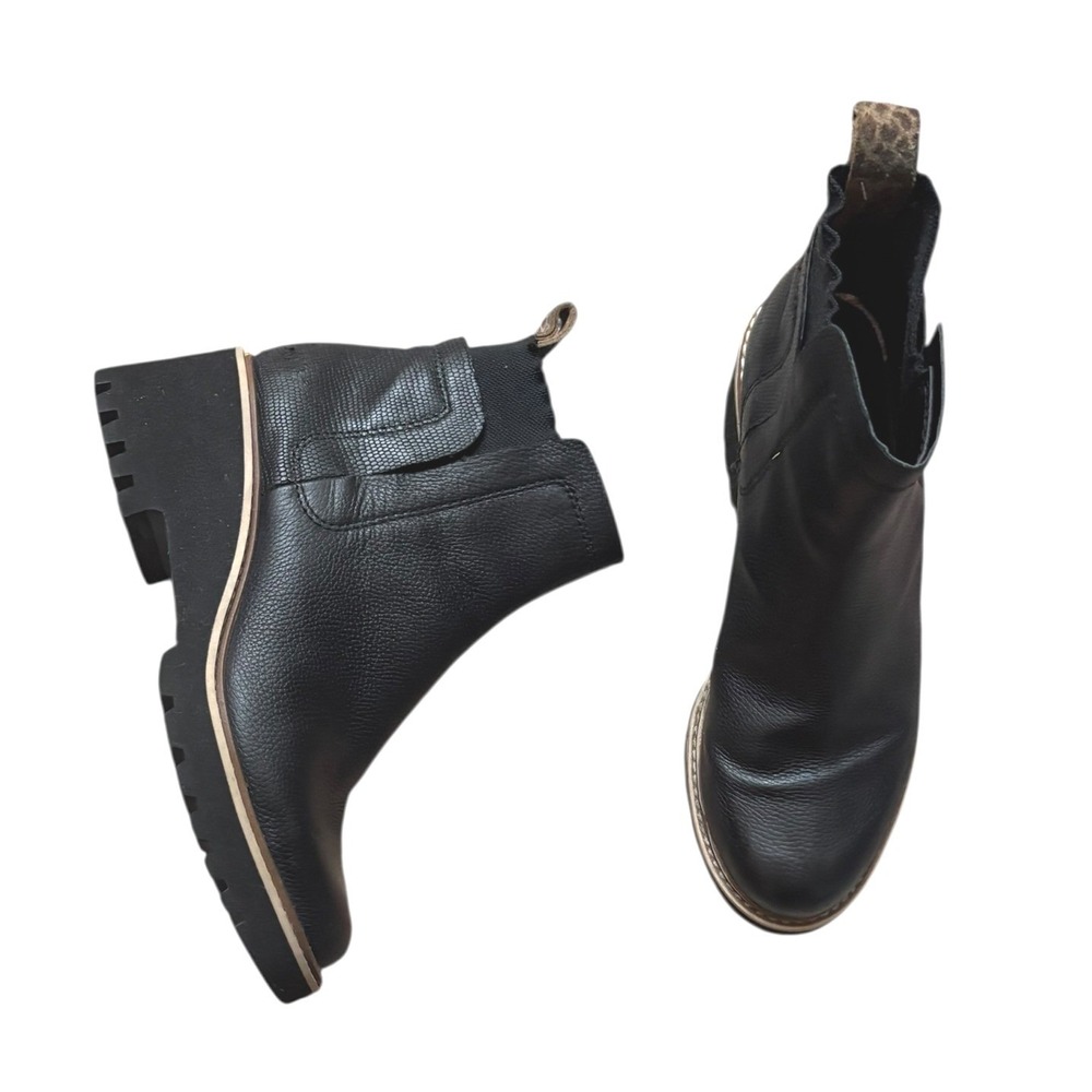 Dolce Vita Huey‎ H2O Water Resistant leather Chelsea Chunky Boots 7.5